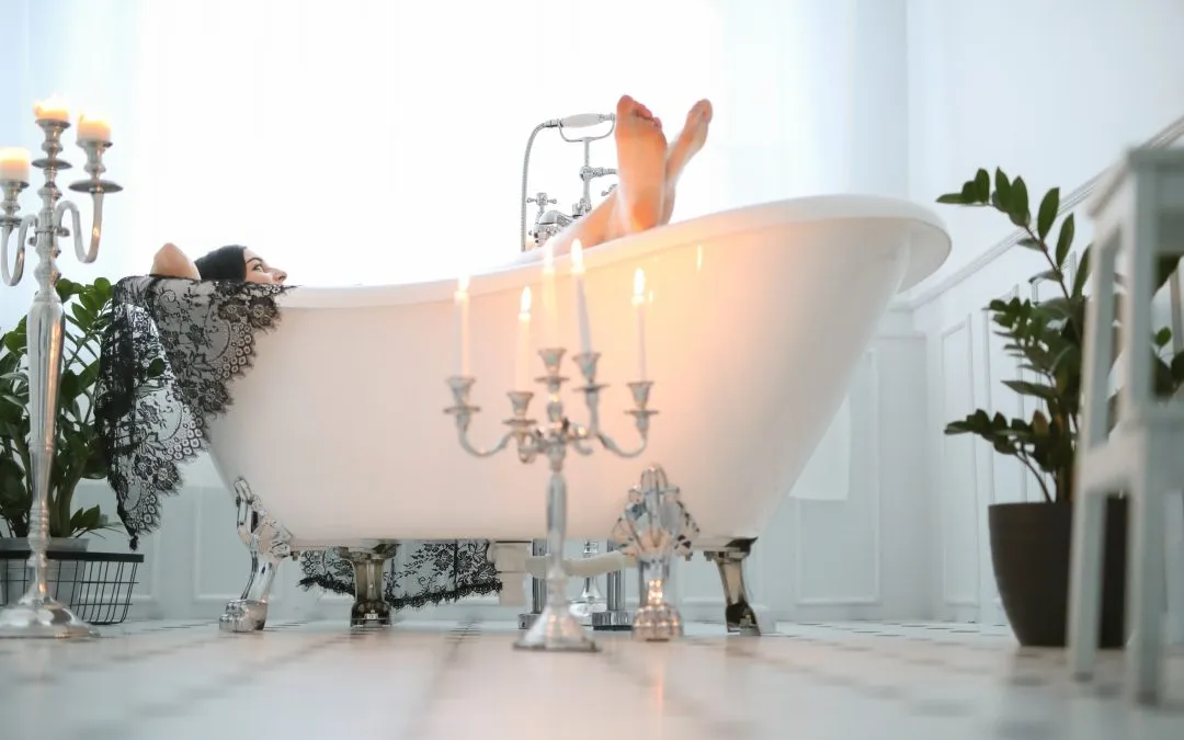 Small Bathroom Solutions: Designing for Space and Style