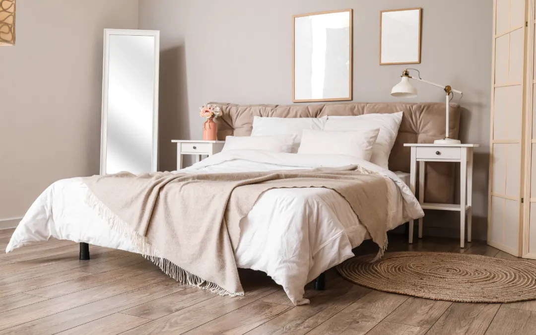 Choosing The Perfect Mirror Nightstand For Your Bedroom — Tips For A Creative Display