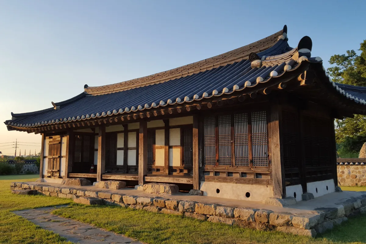 Traditional house design